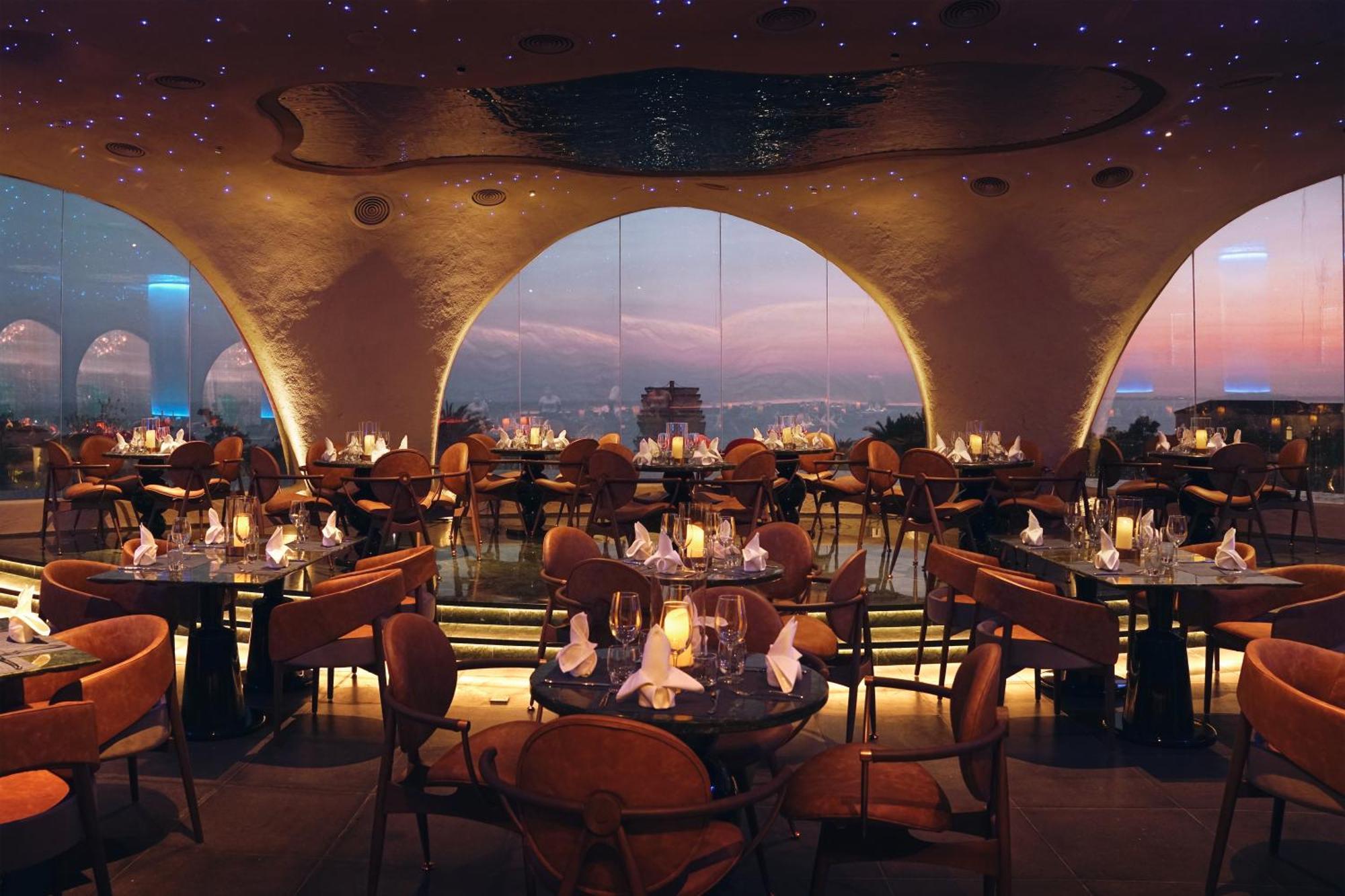 Resort Centara Mirage Mũi Né