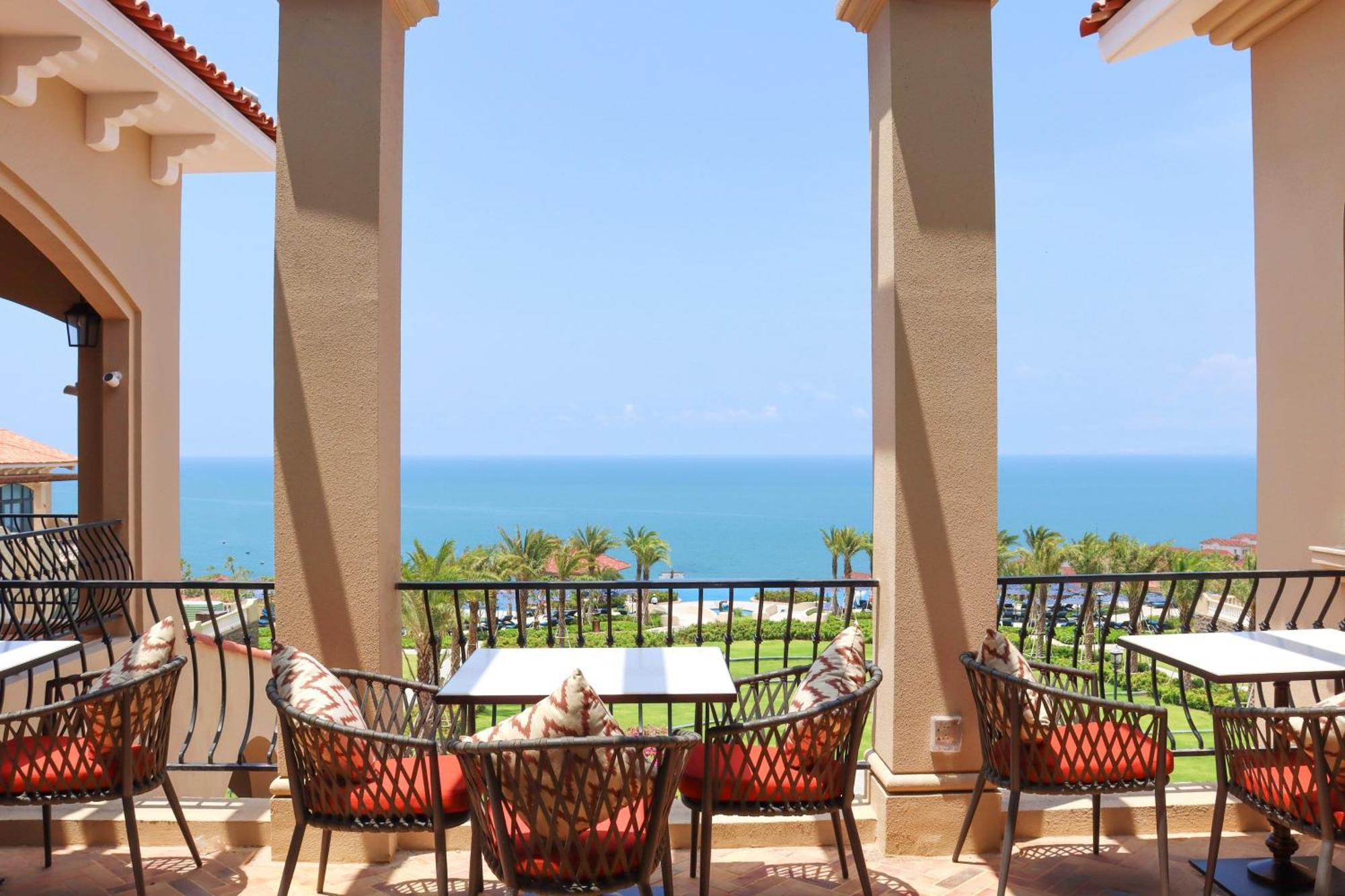 Resort Centara Mirage Mũi Né